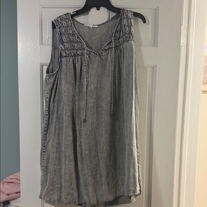 Jane and Delancey Washed Grey Sleeveless Tunic